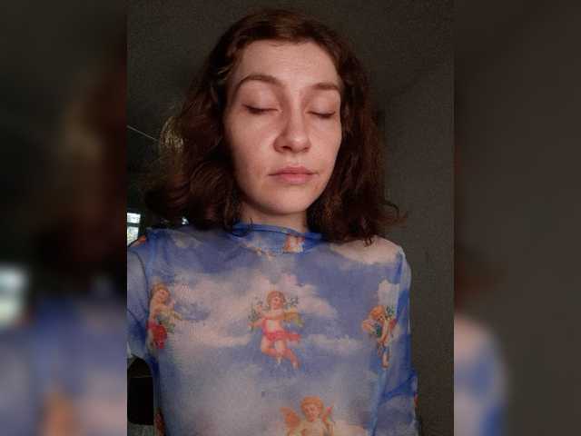 Naechka — live female cam