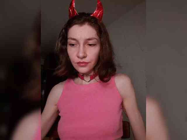 Model: Naechka