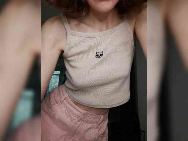 Naechka Live Webcam on BongaCams