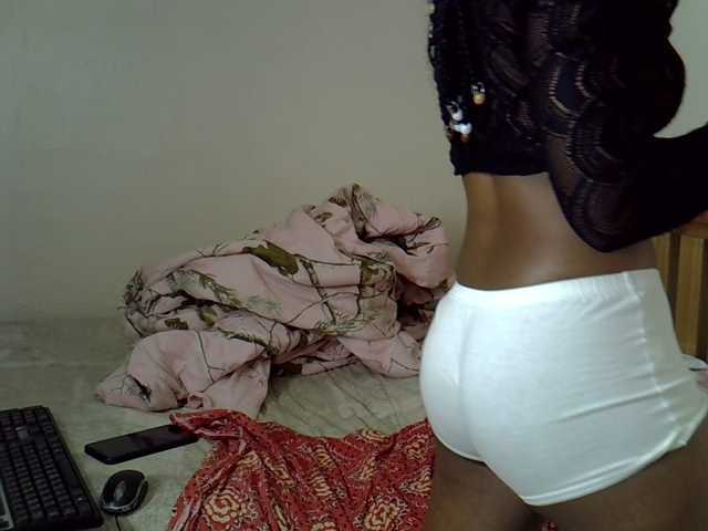 Misk live cam on BongaCams