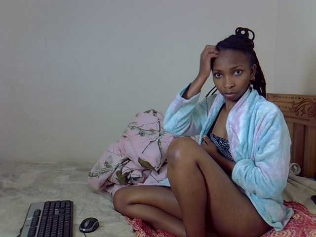 Misk live cam on BongaCams