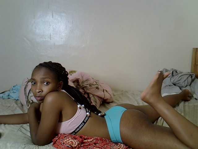 Misk live cam on BongaCams