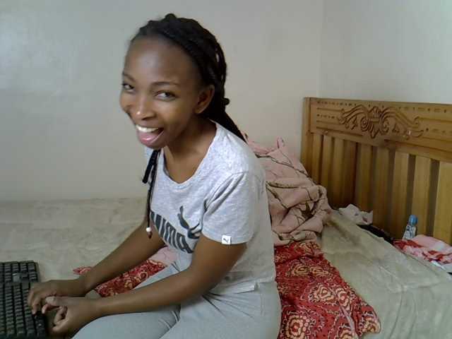 Misk live cam on BongaCams