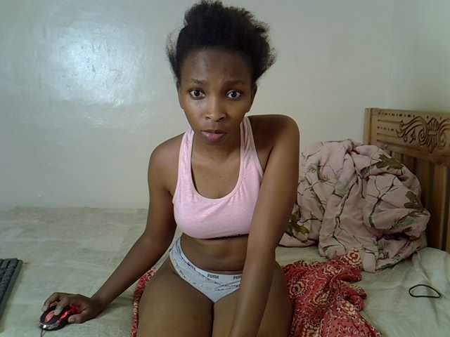 Misk live cam on BongaCams
