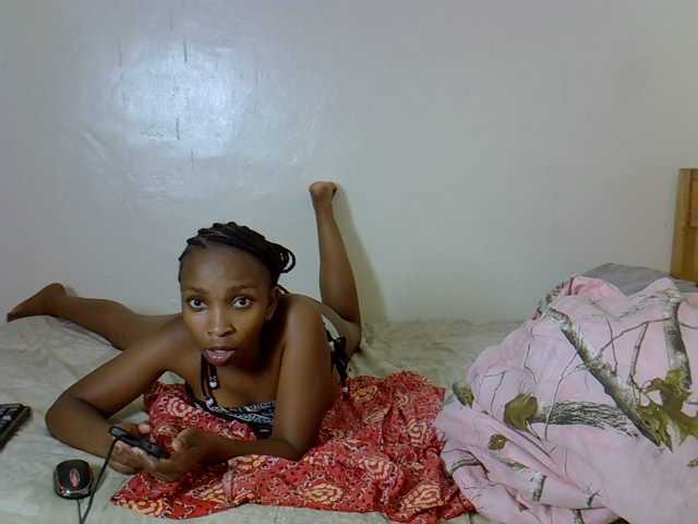 Misk live cam on BongaCams