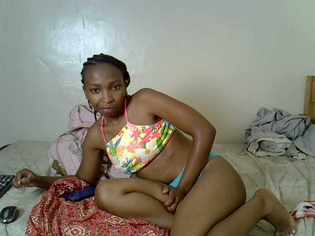 Misk live cam on BongaCams