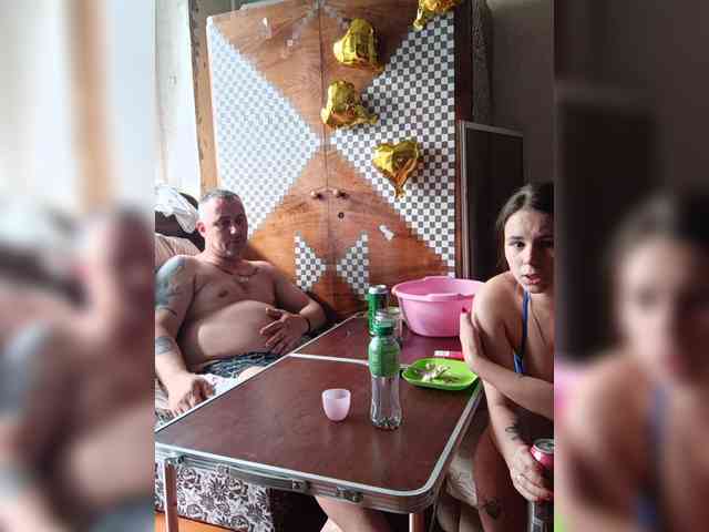 999Hot-Couple999 webcam