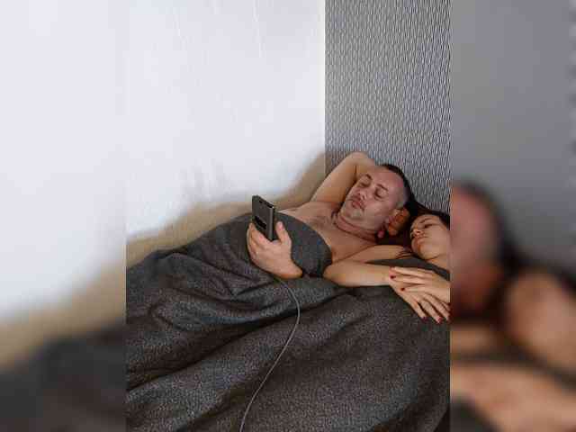 Модель: 999Hot-Couple999