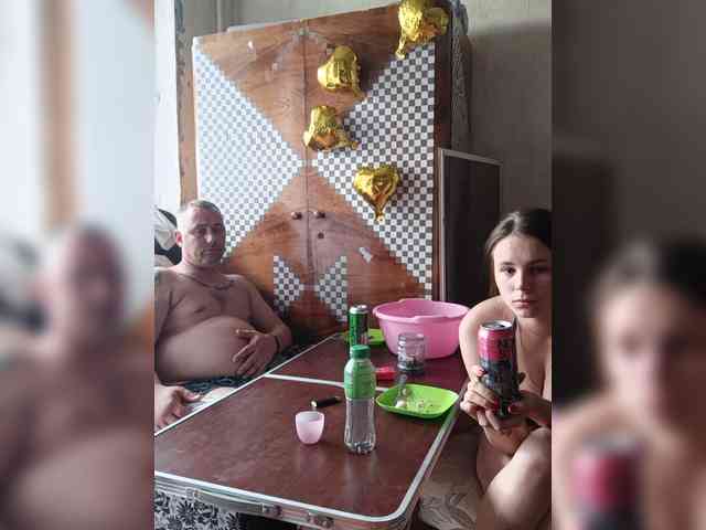 999Hot-Couple999 webcam