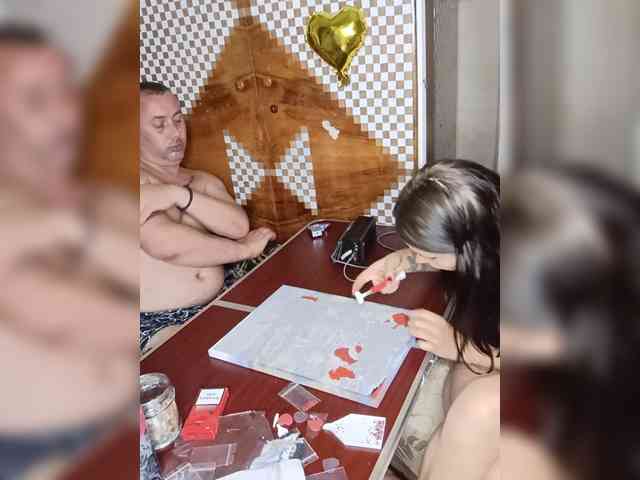 999Hot-Couple999 webcam