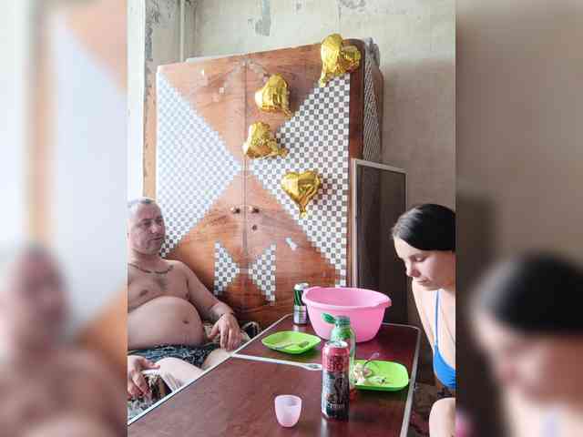 999Hot-Couple999 webcam