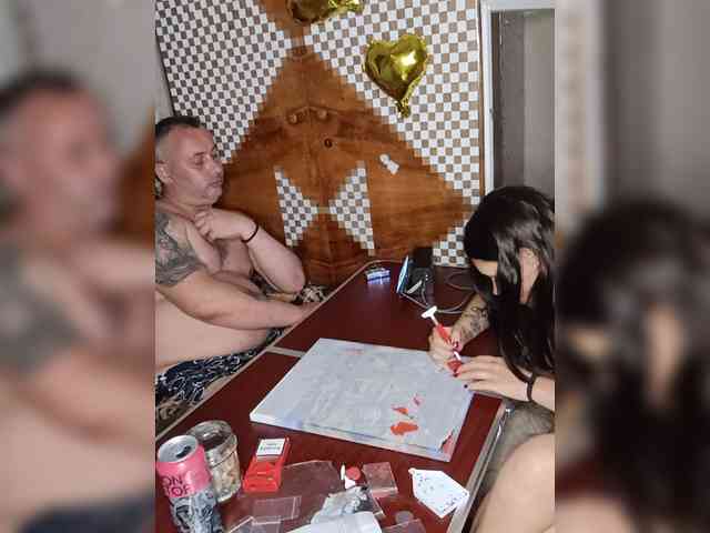 999Hot-Couple999