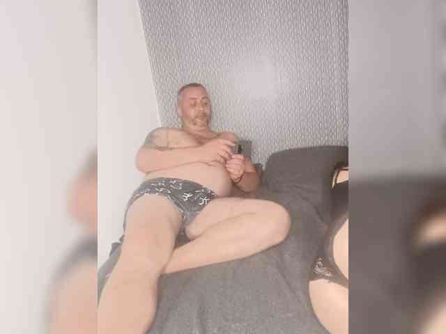 999Hot-Couple999 webcam