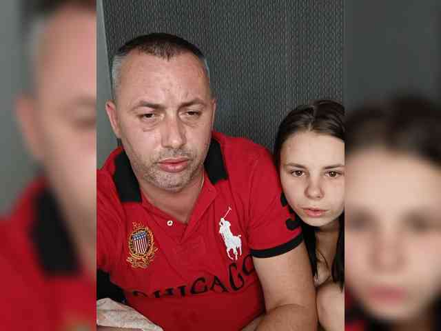 Модель: 999Hot-Couple999