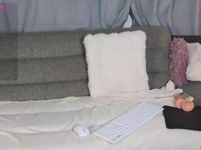 AlyssaVey live cam on BongaCams