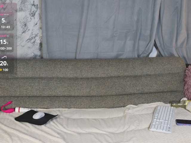 AlyssaVey live cam on BongaCams