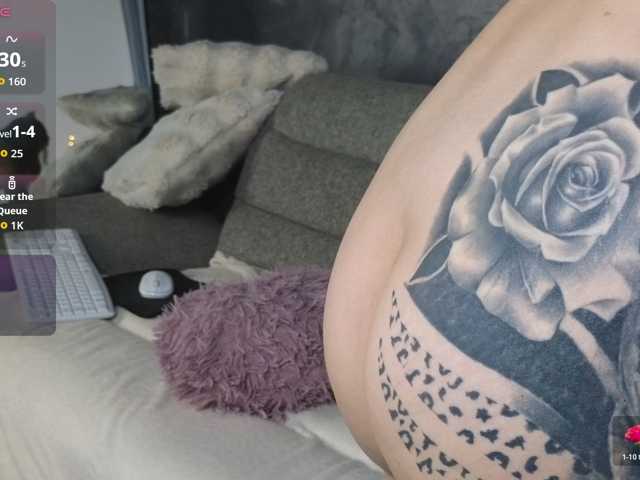 AlyssaVey live cam on BongaCams
