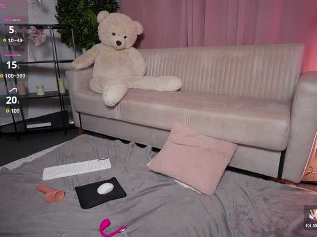 AlyssaVey live cam on BongaCams