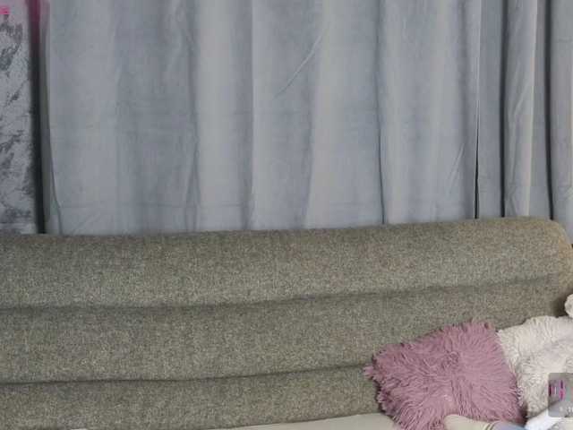 AlyssaVey live cam on BongaCams