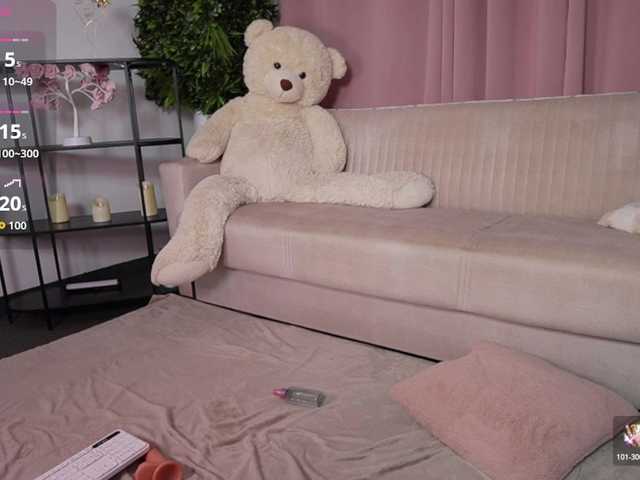 AlyssaVey live cam on BongaCams