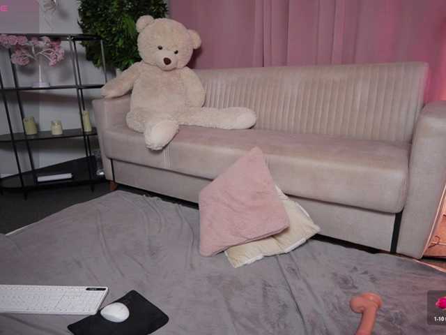 AlyssaVey live cam on BongaCams