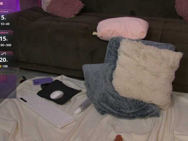 AlyssaVey live cam on BongaCams