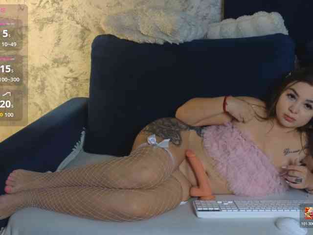 AlyssaVey webcam