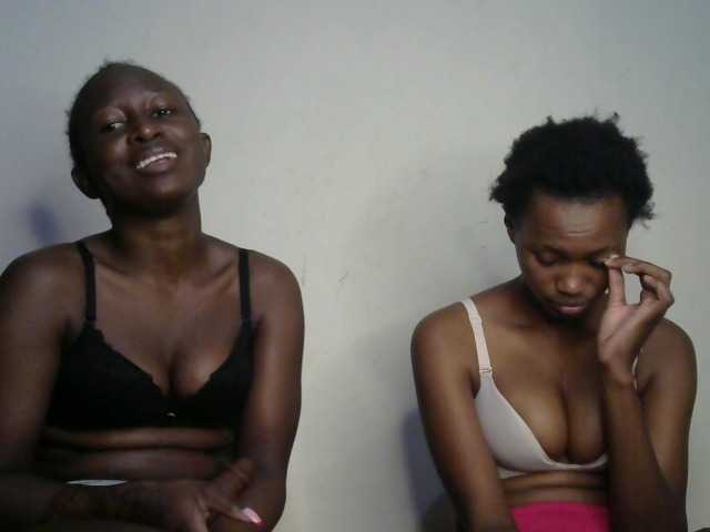 Sexyy-Duo live cam on BongaCams