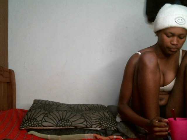 Sexyy-Duo live cam on BongaCams