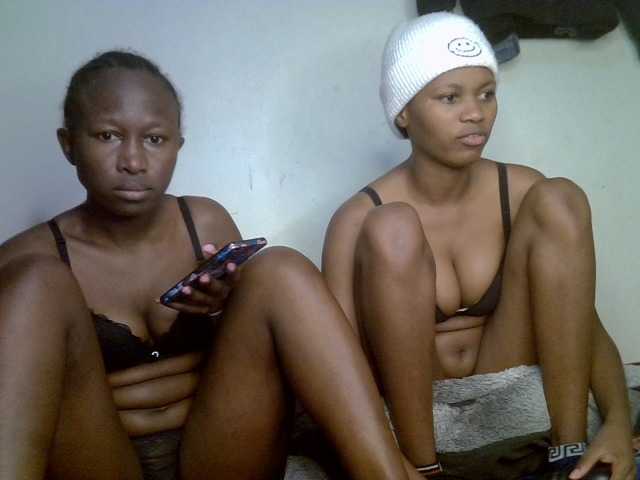 Sexyy-Duo live cam preview