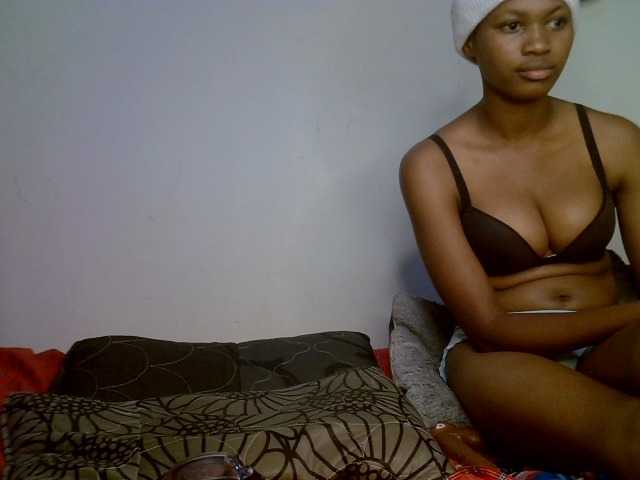 Sexyy-Duo live cam on BongaCams