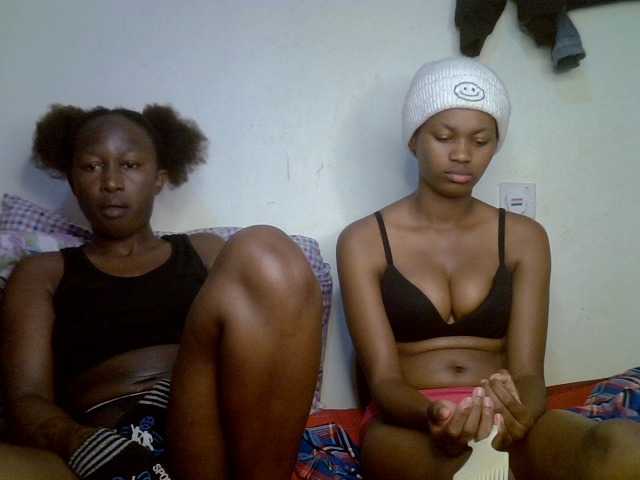 Sexyy-Duo live cam preview