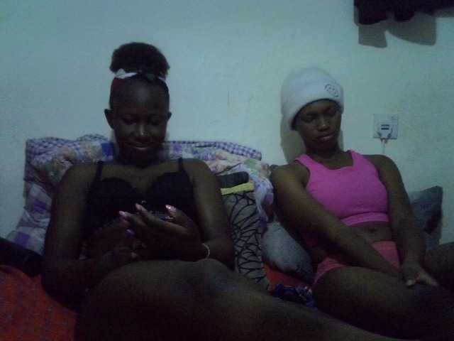 Sexyy-Duo live cam preview