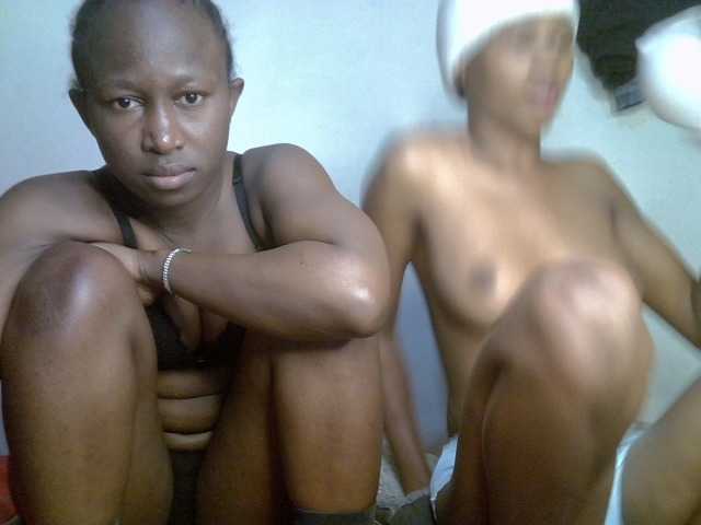 Sexyy-Duo live cam preview
