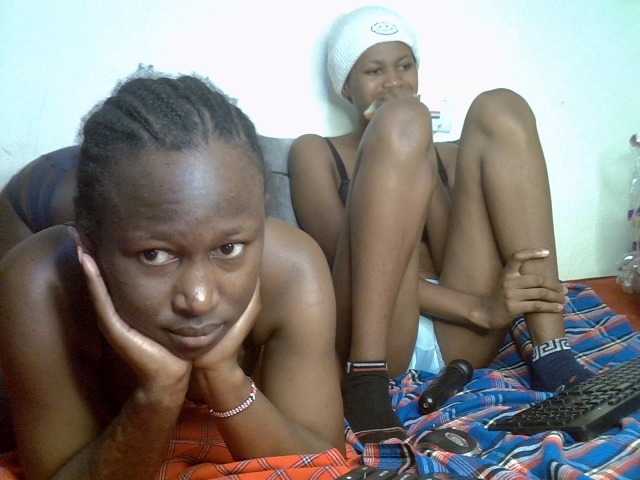 Sexyy-Duo live cam on BongaCams