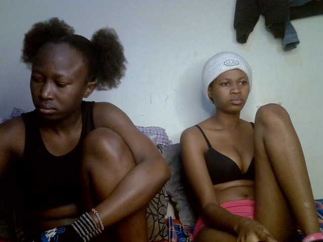 Sexyy-Duo live cam preview