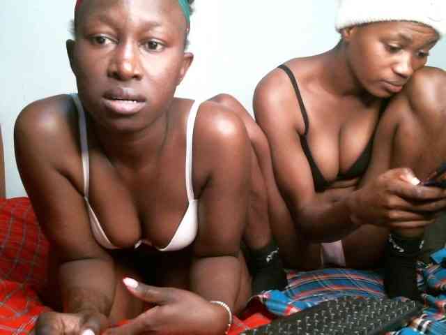 Sexyy-Duo webcam