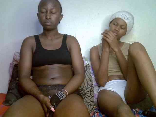 Sexyy-Duo webcam