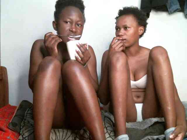 Sexyy-Duo webcam