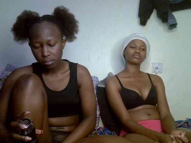 Sexyy-Duo webcam