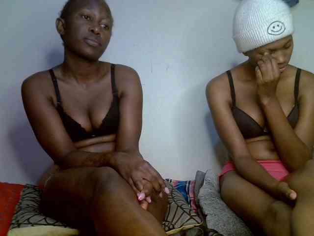 Sexyy-Duo webcam