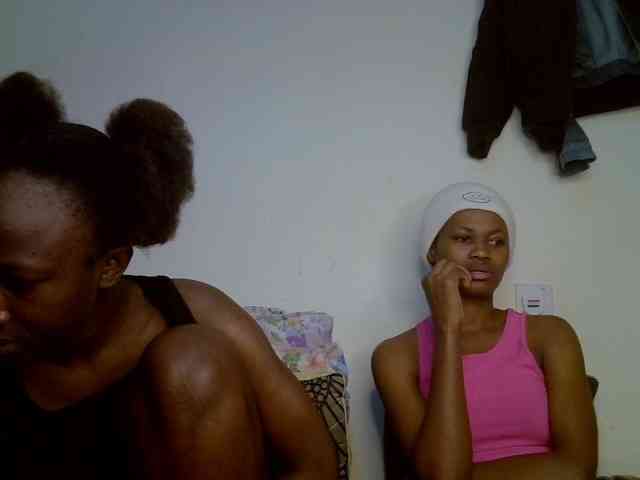 Sexyy-Duo webcam