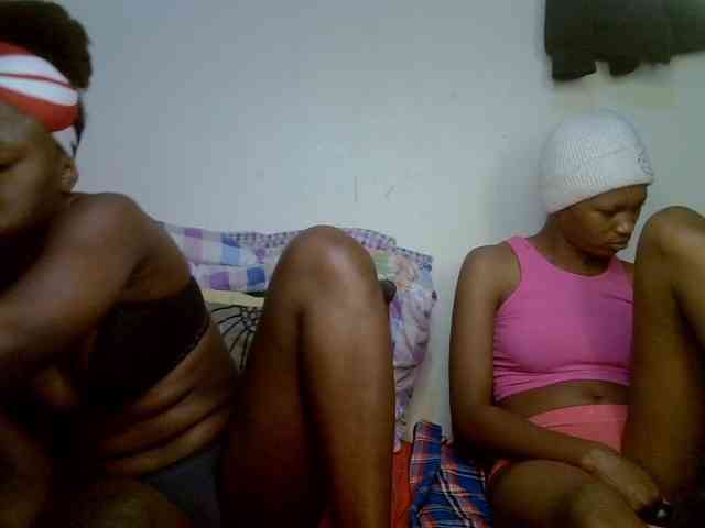 Sexyy-Duo webcam
