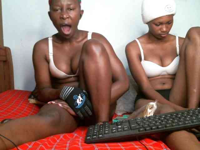 Sexyy-Duo webcam