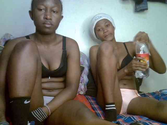 Sexyy-Duo webcam