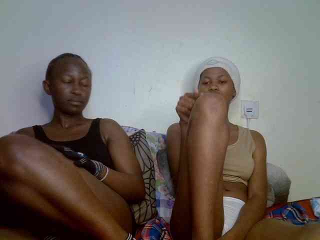 Sexyy-Duo webcam