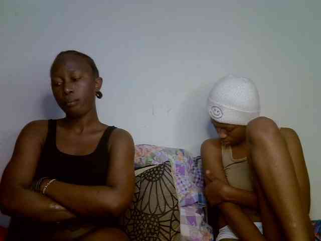 Sexyy-Duo webcam