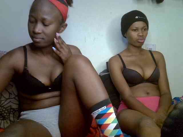 Sexyy-Duo webcam