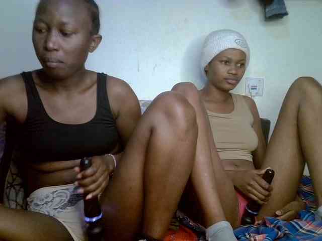 Sexyy-Duo webcam