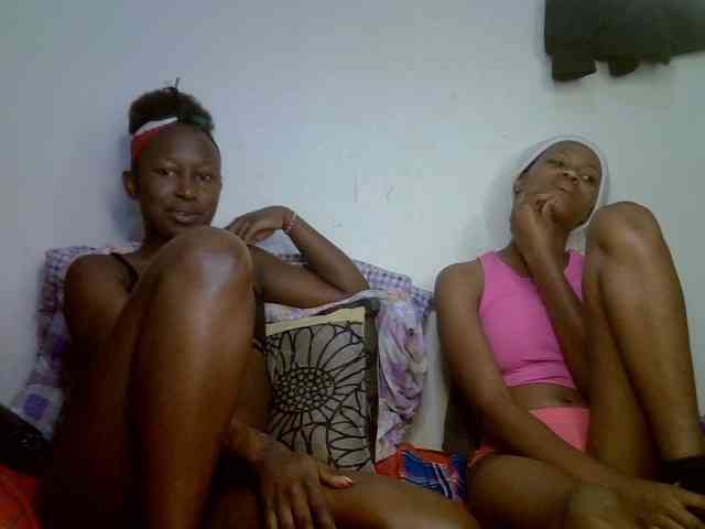 Sexyy-Duo webcam